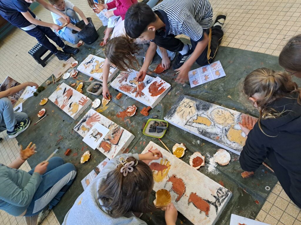 Atelier réalisé dans le cadre du projet "Géoparcs en toutes lettres"
